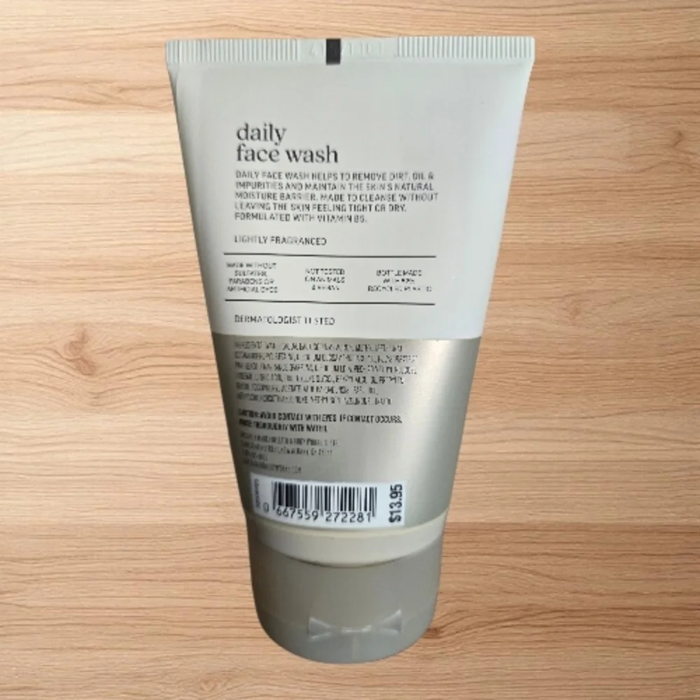 Sonia Kashuk Self-Care Beauty Bundle | Skincare & Accessories - Picture 7 of 7